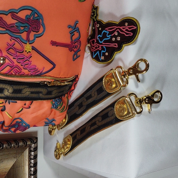 Betseyville by Betsey Johnson Silky Print Fabric Hobo Style Shoulder Bag - Picture 8 of 12